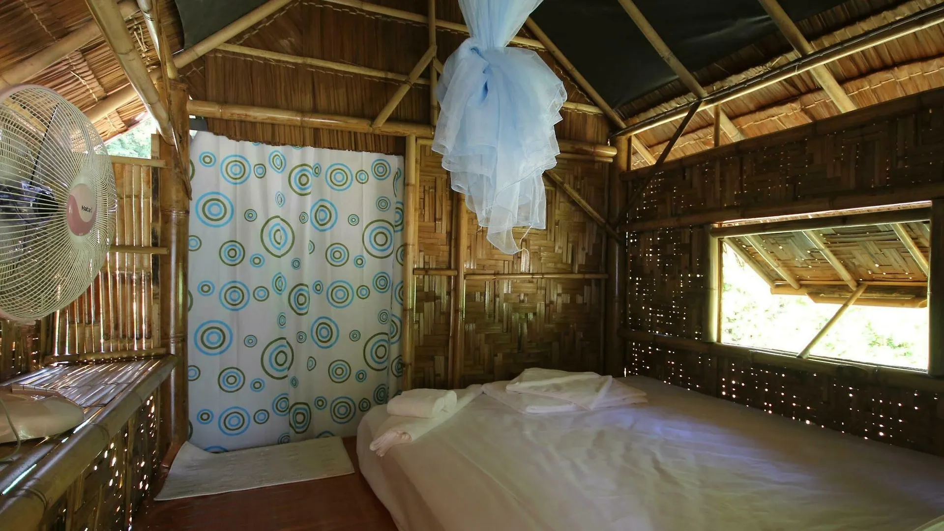 Phuhaya Bamboo Bungalows Ko Lanta Gasthof